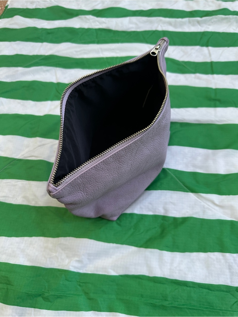 BAGGU lavender milled leather zippered pouch - Picture 3 of 5